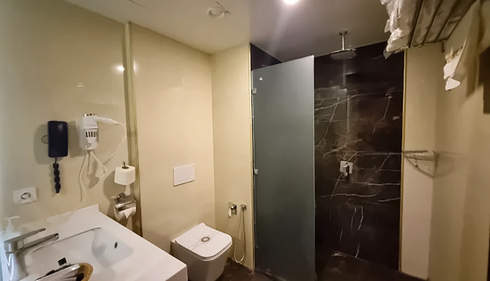 هتل آرامیس پلاس کیش